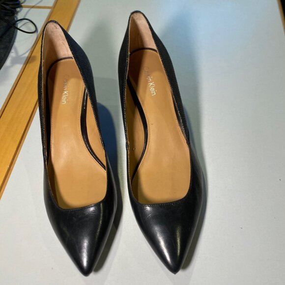 Calvin Klein - Size 8 - Women's Patna Pumps Kitten Heel shoes - Picture 1 of 13